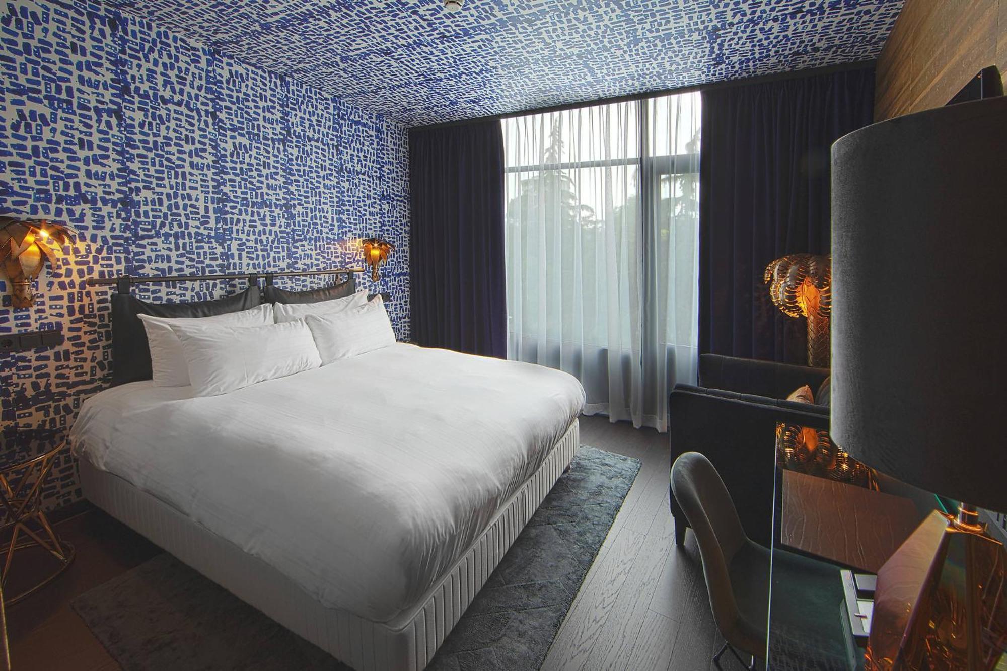 Apollo Hotel Amsterdam, a Tribute Portfolio Hotel Buitenkant foto